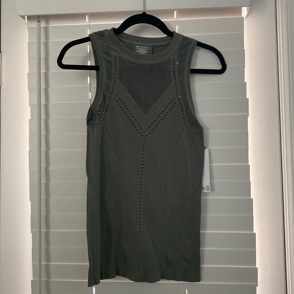 Athleta Oxygen Tank